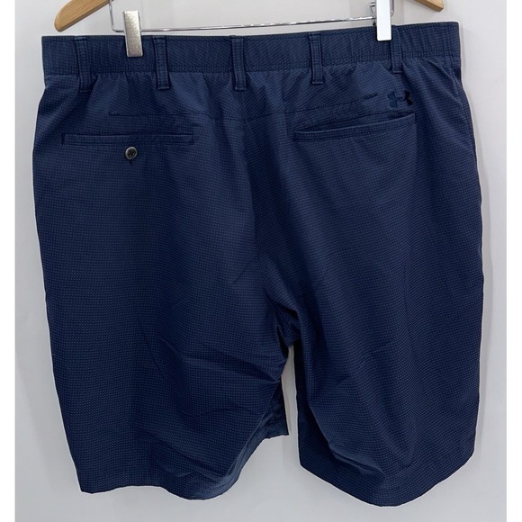 Under Armour Golf Shorts Navy Blue Patterned Size 40  Stretch‎ WaistBand Nylon - Picture 1 of 6
